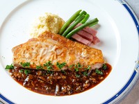 "Meat Dish"  with all you can drink beverages