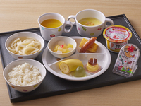 Children who sleep with their parents or use a breakfast voucher: 0 yen