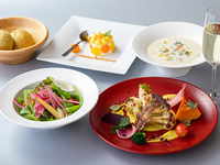 HOLIDAY VEGETABLE FULL COURSE with Glass of Sparkling Wine