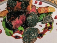 【12/20〜25限定】　Xmas牛フィレ肉のロッシーニ風　お任せディナーコース