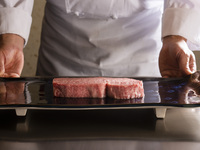 鉄板ステーキディナーコース￥22000