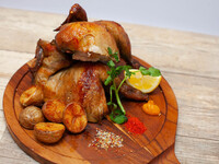 [Advance reservations only, dinner only] Guaranteed freshly baked rotisserie chicken! Seating only plan (half size/for 2-4 people)