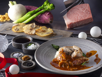 12/19-25🎄クリスマスディナーコース🍷12/10(木)迄のWEB予約特典（乾杯ドリンク1杯）+🌃屋上テラス夜景鑑賞付