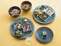 【DINNER】乾杯スパークリング付き ベジミールコース　【窓側優先】