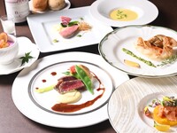【フレンチコース　シェフ】季節の贅沢グルメ　フレンチフルコース全7品+選べる乾杯1ドリンク