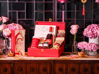 Hamper with Hennessy VSOP