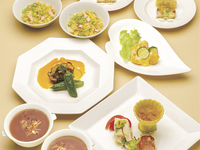 【公式 最安値保証】 ランチ 東山コース 通常価格7,000円⇒4,900円（ 税込）