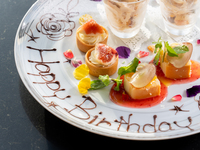 [ANNIVERSARY LUNCH] Recommended for anniversaries! Includes a toast with one drink! Full course of domestic beef steak and dessert platter