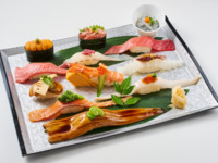◆Seasonal Chef's Omakase Nigiri (4,180 yen including tax)