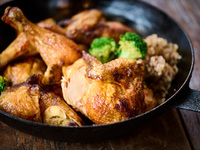 [Holiday Lunch] Enjoy our specialty roast chicken for lunch♪ *1.5 hour seating limit, includes 1 soft drink