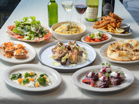 【贅沢に大人パーティー】2時間飲み放題付きシェフのおすすめを堪能できる全9品！オーサムプラン