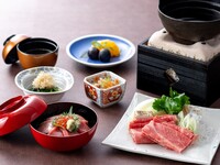 【Recommendation】Special set menu Sukiyaki 120g ＆ Tuna Toro Ikura
