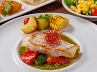 ハーフブッフェランチ 今週の魚料理　【WEB予約特典有】