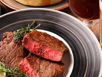 【2H飲み放題】(クラフトビール3種・スパークリングも) メインは人気のシカゴピザとUS産アンガス牛チャックアイステーキ！2025デリリウム贅沢コース...6,600yen 2名様~