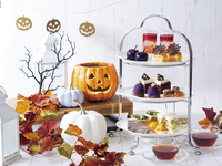 Afternoon tea with sparkling wine 