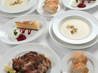 【Lunch】ーIBERIAN PORK COURSEースープ／イベリコ豚のグリル