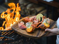 オマール海老薪焼きランチコース¥18700