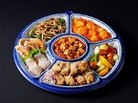 【TAKEOUT】③四川料理「桃源郷」特製オードヴル（中華）（3～4名用）