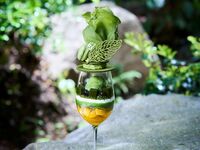 有機抹茶のパフェとTWG teaのセット