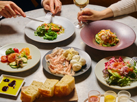 【LINE会員価格 メイン ランチ】ビュッフェ＋選べるメイン