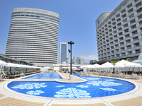 Hotel Guest Discount - Adults [Day Pool Admission Fee] [Weekends & Holidays in July] Morning Session (9:00 AM - 1:00 PM)