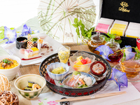 13:30 SUMMER Afternoon Tea