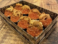 生うにといくら、本マグロの太巻き（8巻）