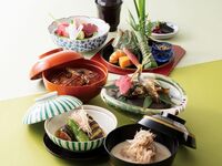 旬の味覚をふんだんに楽しむ　特別懐石『薫風』