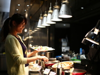 ＜インスタ☆15%OFF＞【平日】ランチ！オープンキッチンからの出来立て料理が大人気！スイーツも登場！