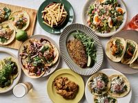 【2025年ビアガーデン】テラスで楽しむタコス食べ放題付きメキシカン+3時間飲み放題