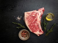 Lボーンステーキ（約500g）