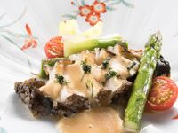Live Abalone & Kuroge Wagyu Fillet100g Course