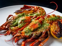 Limited quantity: Live lobster [1 piece] grilled on lava stone + side buffet