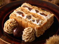 【ランチ】前菜盛り合わせ、パスタ、主菜、キハチの人気パイシリーズが付いた贅沢ランチコース！