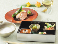 【JFRのカード会員様】川床で愉しむランチ｜選べるメインの4品＋グラススパークリング