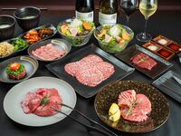 [Enjoy the full flavor of Wagyu beef at Kyukon] The No. 1 popular "Kyukon Indulgence Course" allows you to enjoy popular dishes such as a luxurious three-item platter and a three-item lean meat platter all at once.