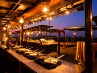 [1F Garden Lounge Area/Chairs] Elementary school students