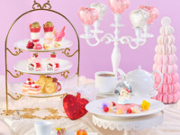 【ハローキティピーチメルバセット】ハローキティ プリンセスアフタヌーンティー（土日祝）