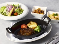 Coarsely ground hamburger steak