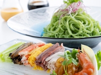 彩り鮮やかな東天紅特製 翡翠冷麺＆デザート付きランチ（平日）