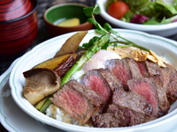 高尾のステーキ丼
