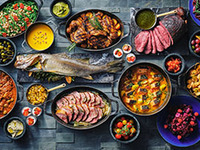 13～40persons【Weekends&Public Holidays】 Lunch Buffet w/Toast Drink