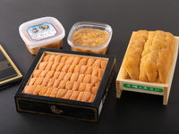 【カウンター】おまかせコース「雲丹代官」　握り8~10貫（雲丹3~4種食べ比べ付き）／料理4品ほど