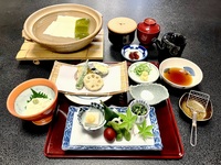 Vegetarian and vegan Yudofu gozen Set