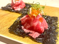 new【飲み放題付き!冬季限定コース　税込7500円】冬野菜ナムル、サーロインと蟹イクラの肉寿司、タンの食べ比べ、月見おろし焼きすき、おろしポン酢ロース、熟成和牛3種、季節のジェラート他（全1６品）