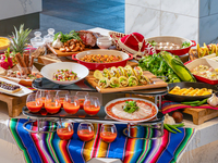 【Obon Holiday Period】CRUST SummerLunch Buffet ~[Part 1] 11:30-13:00~