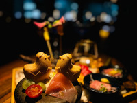 【デートコース】　バードグラスに入った乾杯オリジナルカクテル付き 夏の味覚を楽しむ二人きりのカジュアルデートコース