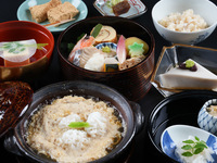 水無月の水指弁当