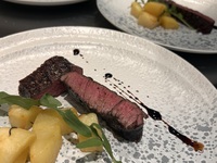 Wagyu beef bistecca lunch course