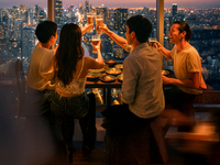 Beer Deck "Hiro's bar"